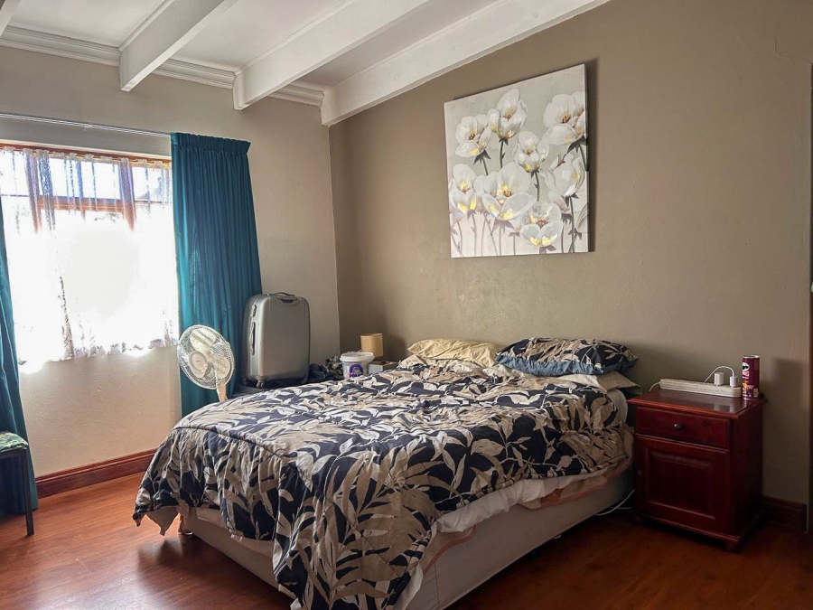 6 Bedroom Property for Sale in Parys Free State